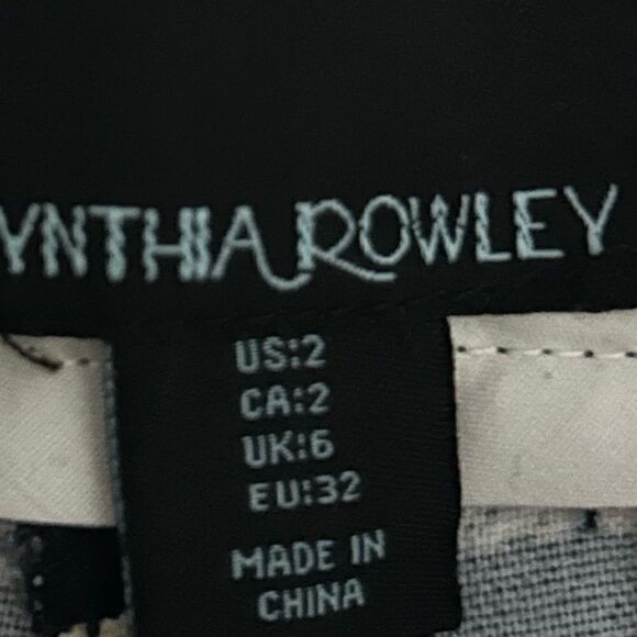 Cynthia Rowley Navy White Sailor Shorts Gold Buttons Size 2 - Picture 3 of 6